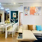 Nice Apartment In Park Hill-Times City, Cozy 2Br